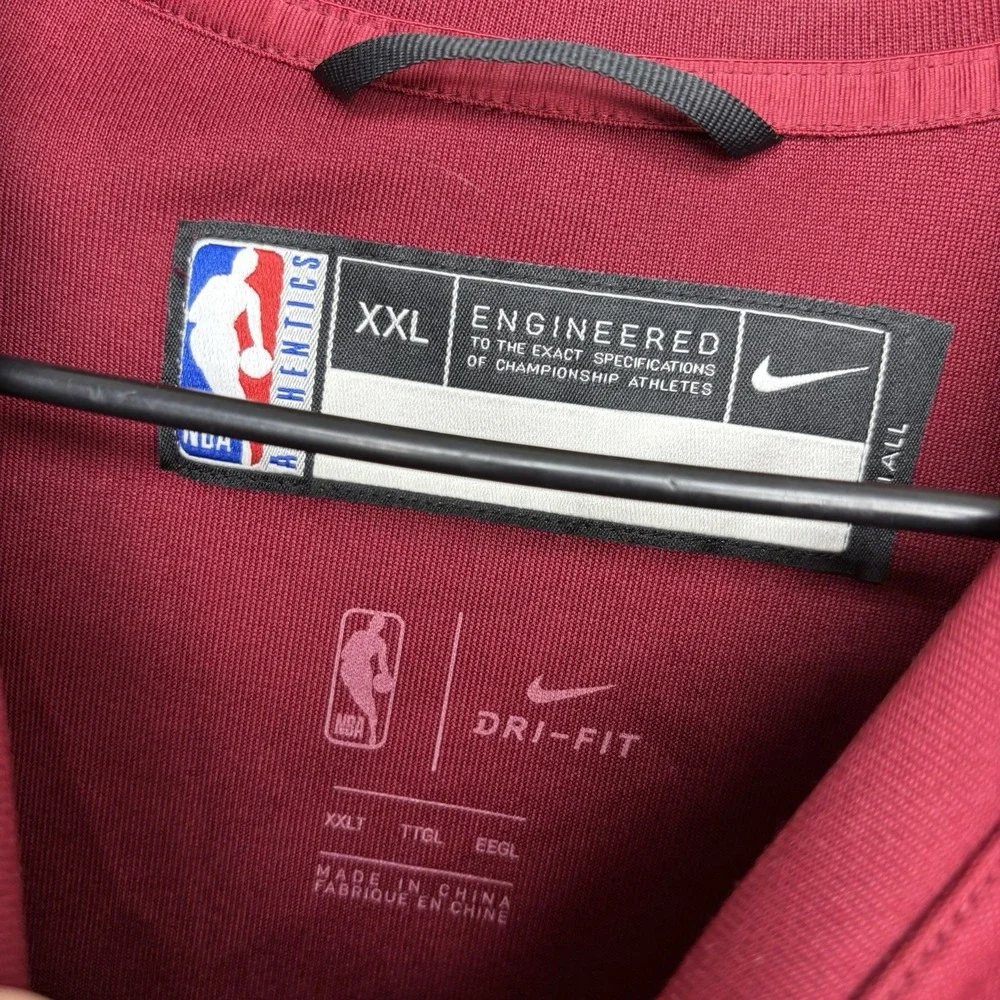 Nike Cleveland Cavaliers Sweatshirt Mens 2XL TALL PLAYER ISSUE Crewneck NWT
